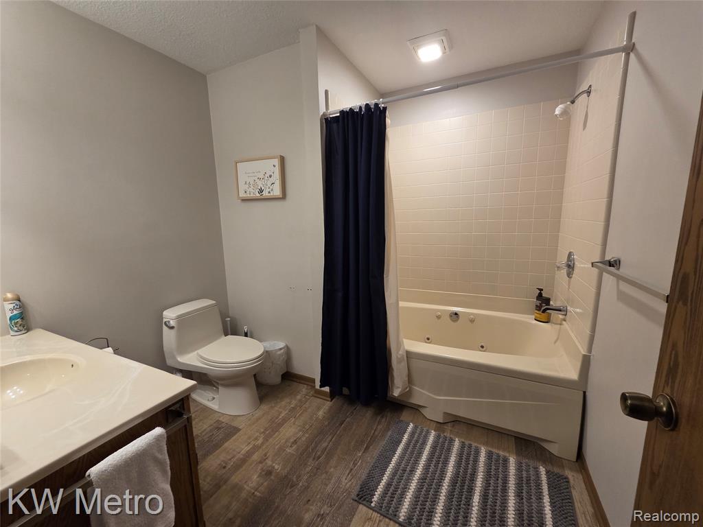 6520 N Us 23, 26, Oscoda, MI 48750 — Photo 8