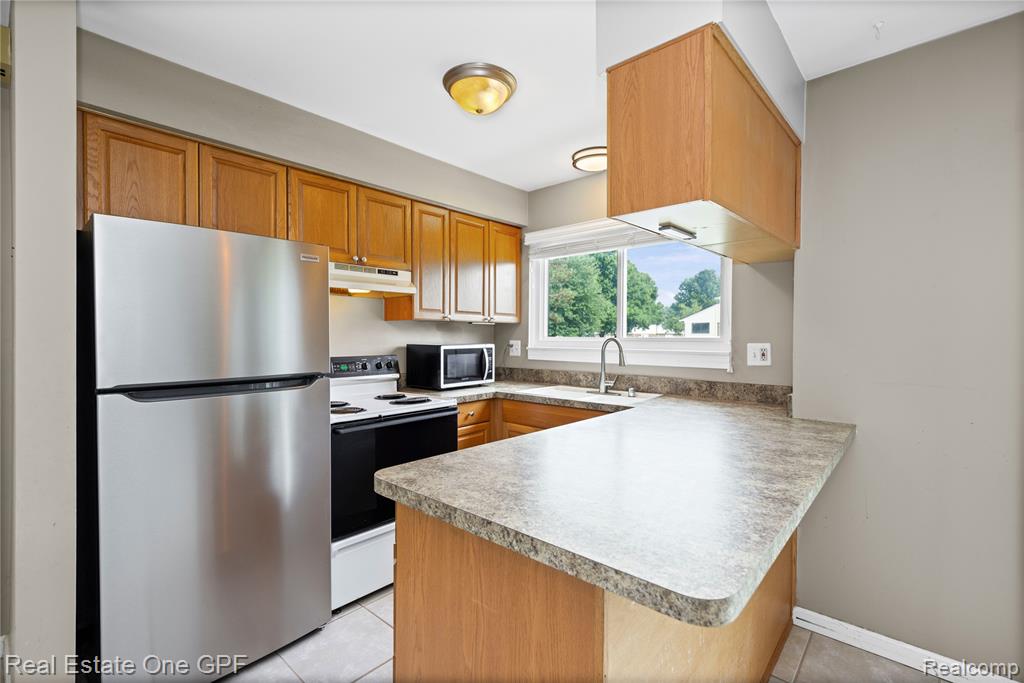 48558 Sugarbush, Chesterfield, MI 48047 — Photo 10