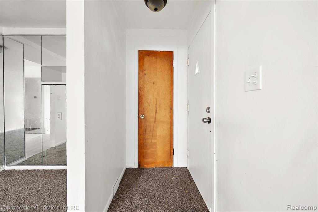 20619 Patton Court, Detroit, MI 48228 — Photo 2