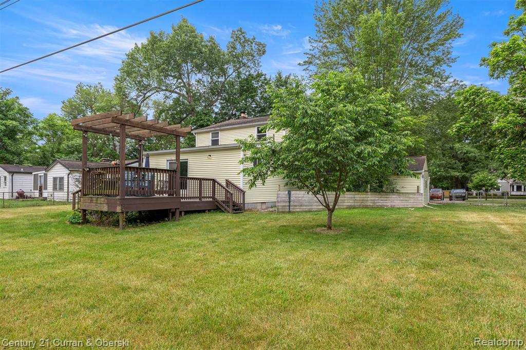 18491 Savage Road, Belleville, MI 48111 — Photo 45