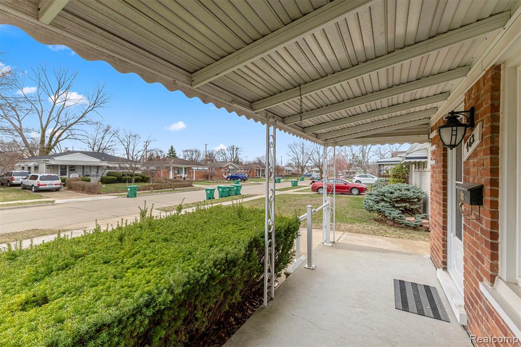 462 Clair Street, Garden City, MI — Photo 25