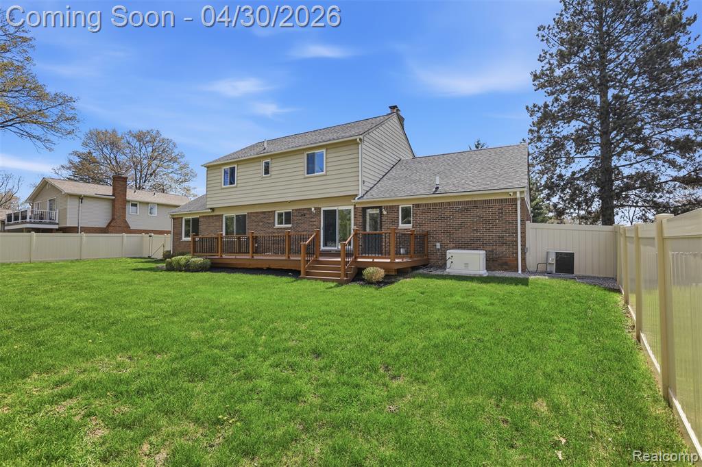 7978 Little Farm Lane, West Bloomfield, MI — Photo 43