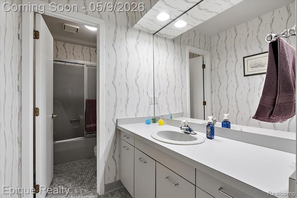 4521 Parnell Drive, Clarkston, MI — Photo 26