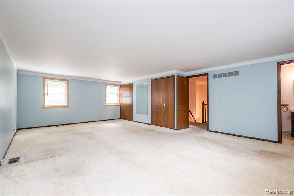 8911 W Gates Street, Bruce, MI 48065 — Photo 32