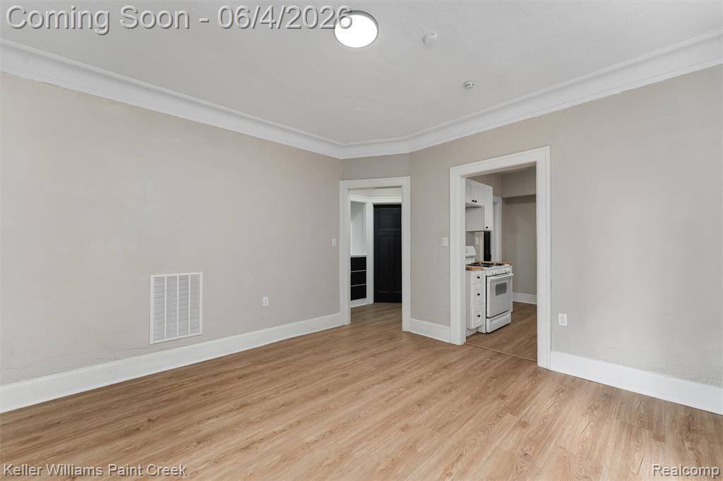 2254 Taylor Street, Detroit, MI 48206 — Photo 9
