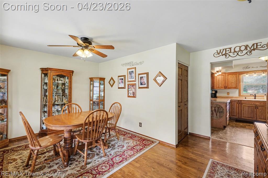 5163 Blossom Drive, Flushing, MI 48433 — Photo 6