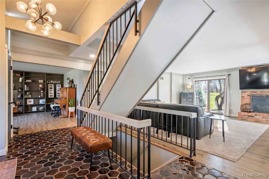 42085 Banbury Road, Northville, MI 48168 — Photo 15