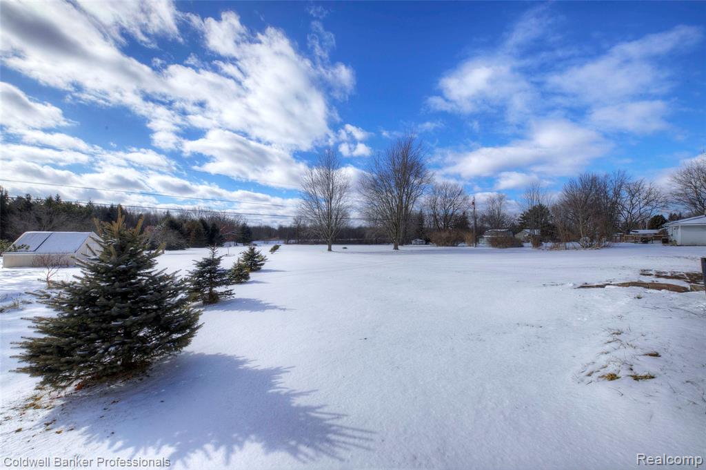 9555 Andersonville Road, Clarkston, MI — Photo 35