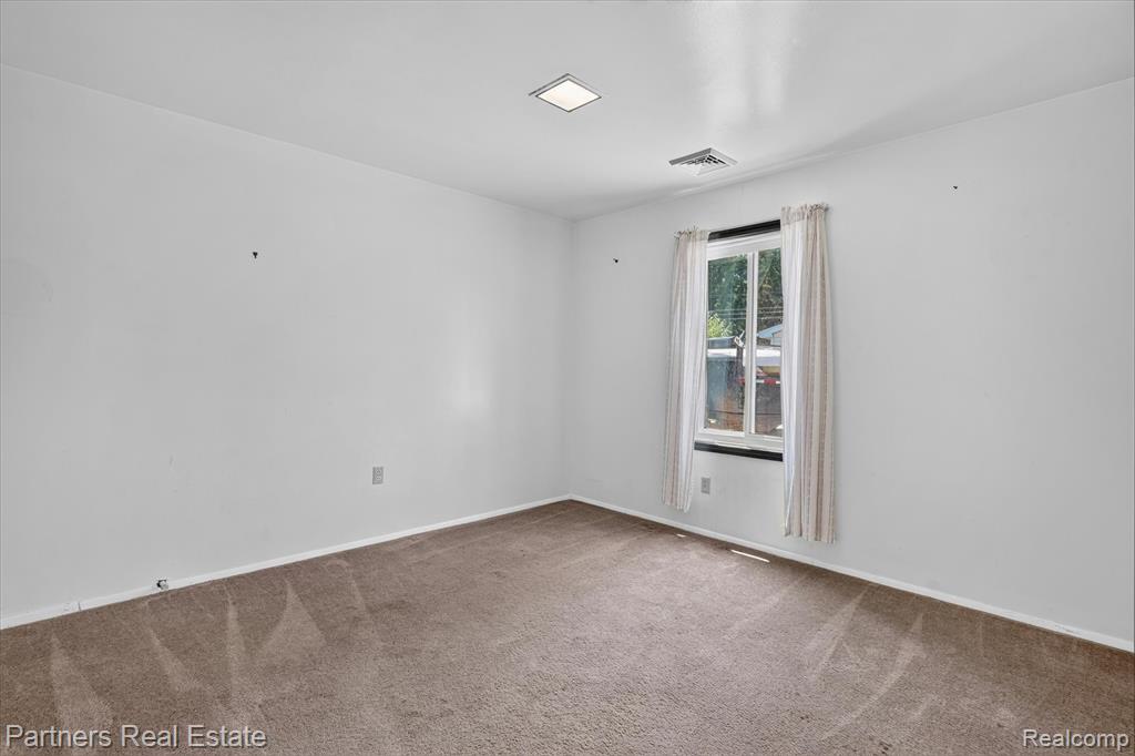 6134 Stephen, Brighton, MI 48116 — Photo 30