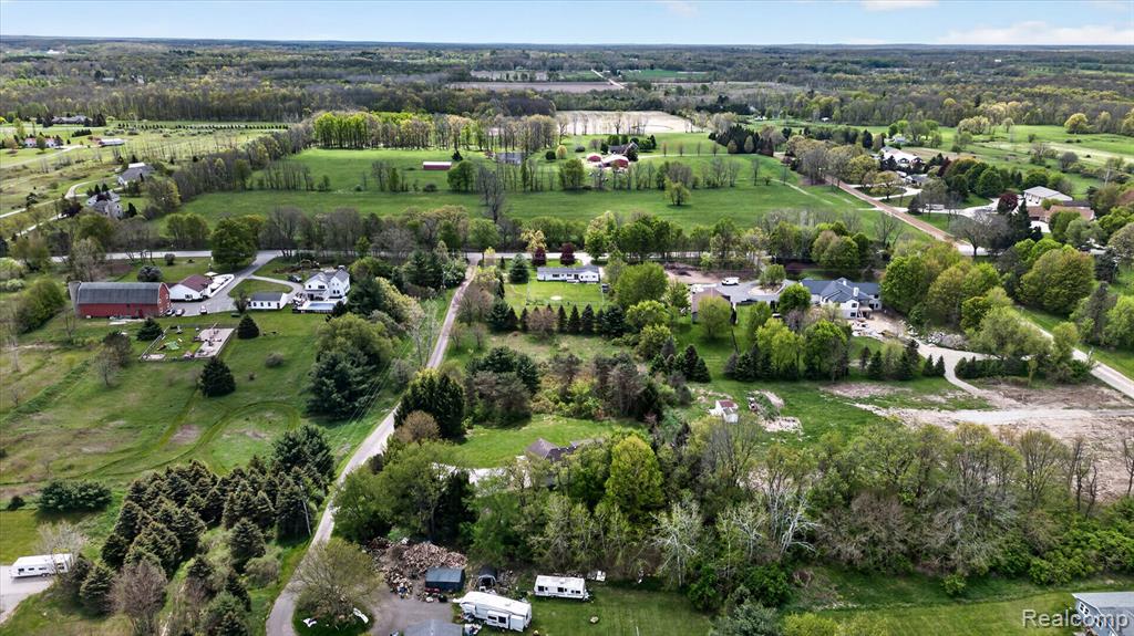 7659 Clyde Road, Fenton, MI 48430 — Photo 47