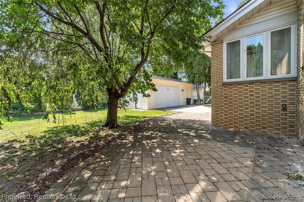 190 Crocker Boulevard, Mount Clemens, MI 48043 — Photo 66