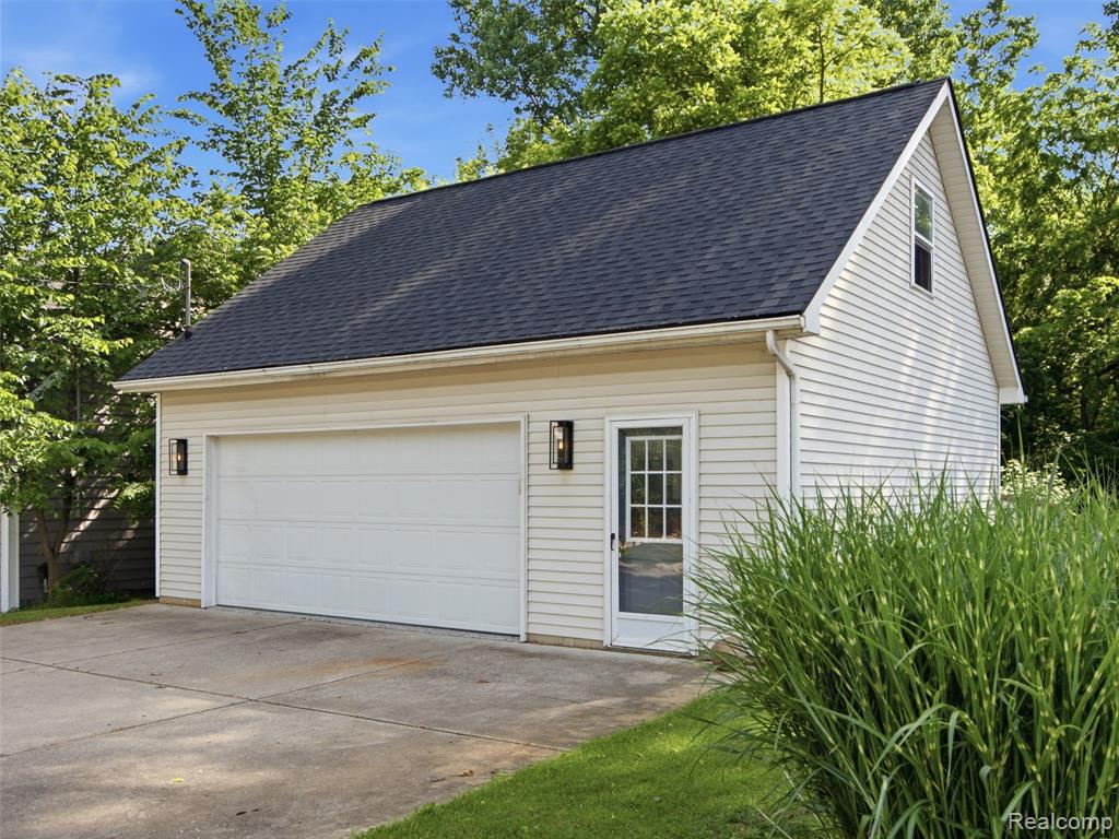 12224 Mantawauka Drive, Fenton, MI 48430 — Photo 76