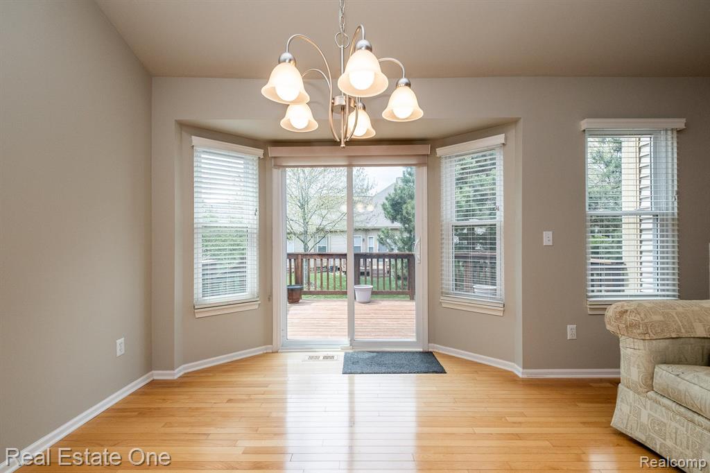 8113 SUTTON Court, White Lake, MI — Photo 12
