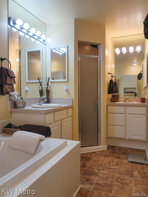 47037 REENE Drive, Belleville, MI 48111 — Photo 39