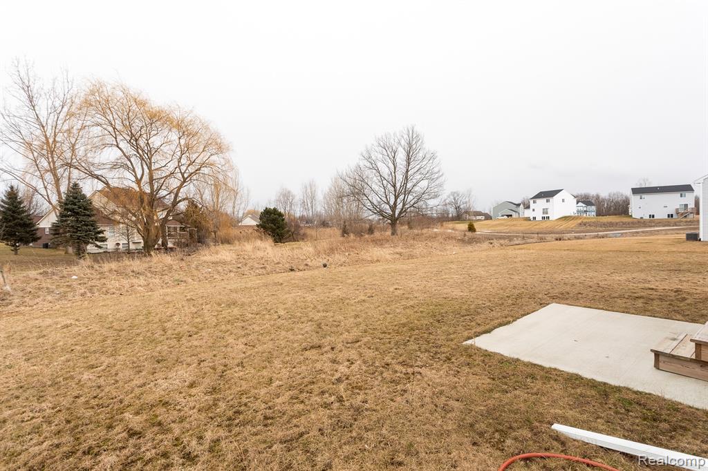 7193 PRIMROSE Lane, Grand Blanc, MI 48439 — Photo 28