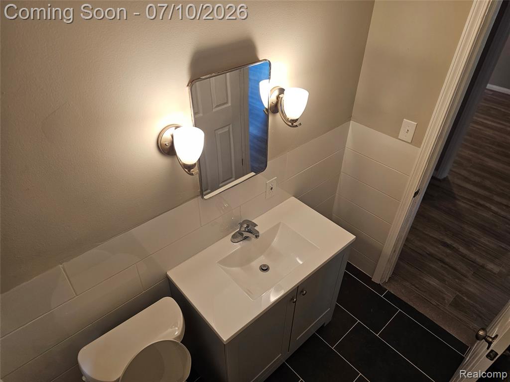 23091 SUSSEX Street, Oak Park, MI 48237 — Photo 10
