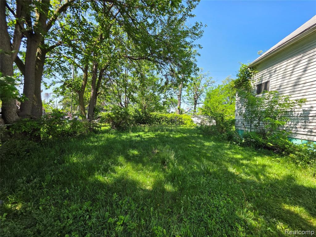 6081 Comstock Street, Detroit, MI 48211 — Photo 5