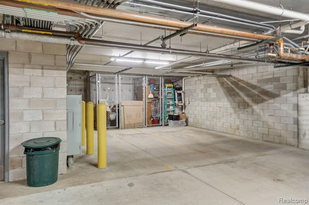 101 S UNION Street, 208, Plymouth, MI 48170 — Photo 38