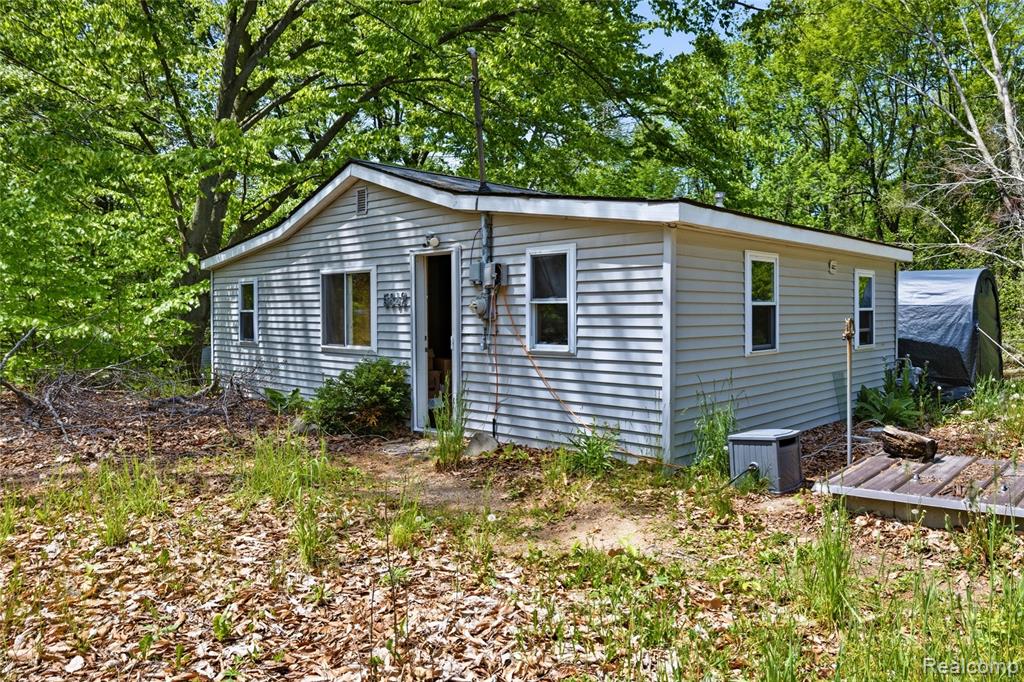 5842 Woodland Drive, Lake, MI 48632 — Photo 4