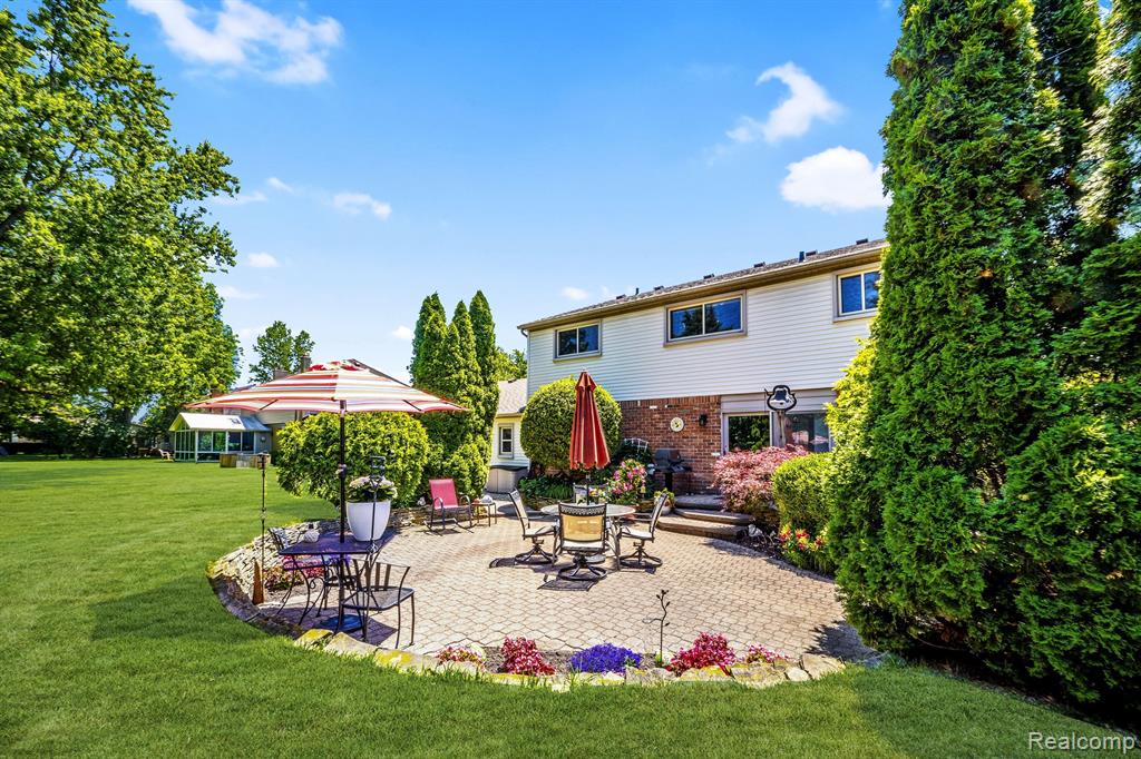 41988 BAINTREE Circle, Northville, MI 48168 — Photo 5