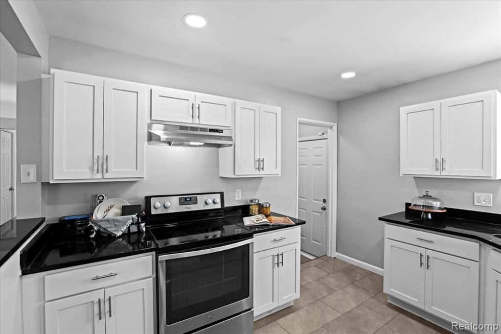 9213 Virgil Avenue, Redford, MI 48239 — Photo 11