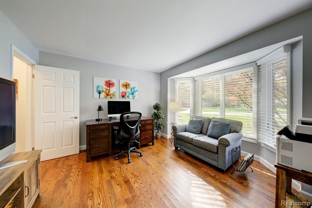 46821 ELMSMERE Drive, Northville, MI 48167 — Photo 21