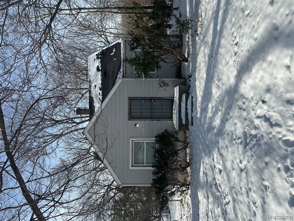 16101 Bramell Street, Detroit, MI 48219