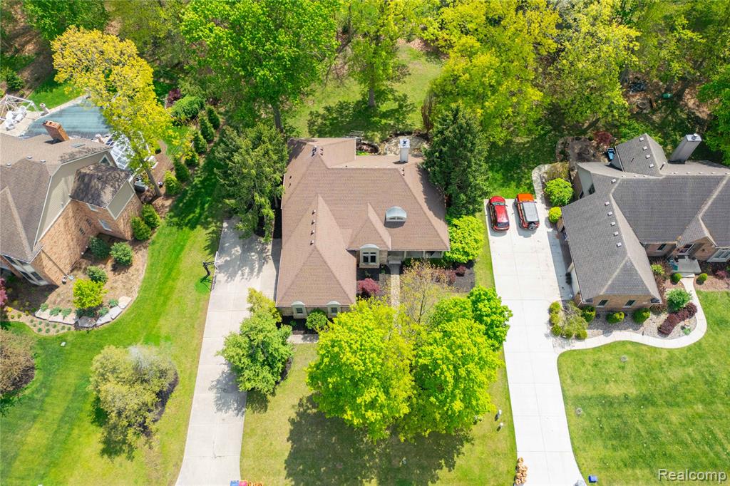 8487 Sherwood Drive, Grosse Ile, MI 48138 — Photo 49