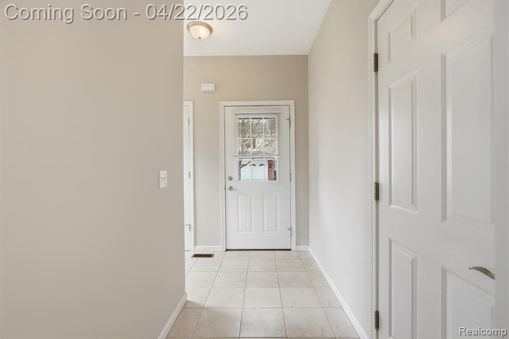 41594 Mitchell Road, Novi, MI 48377 — Photo 26