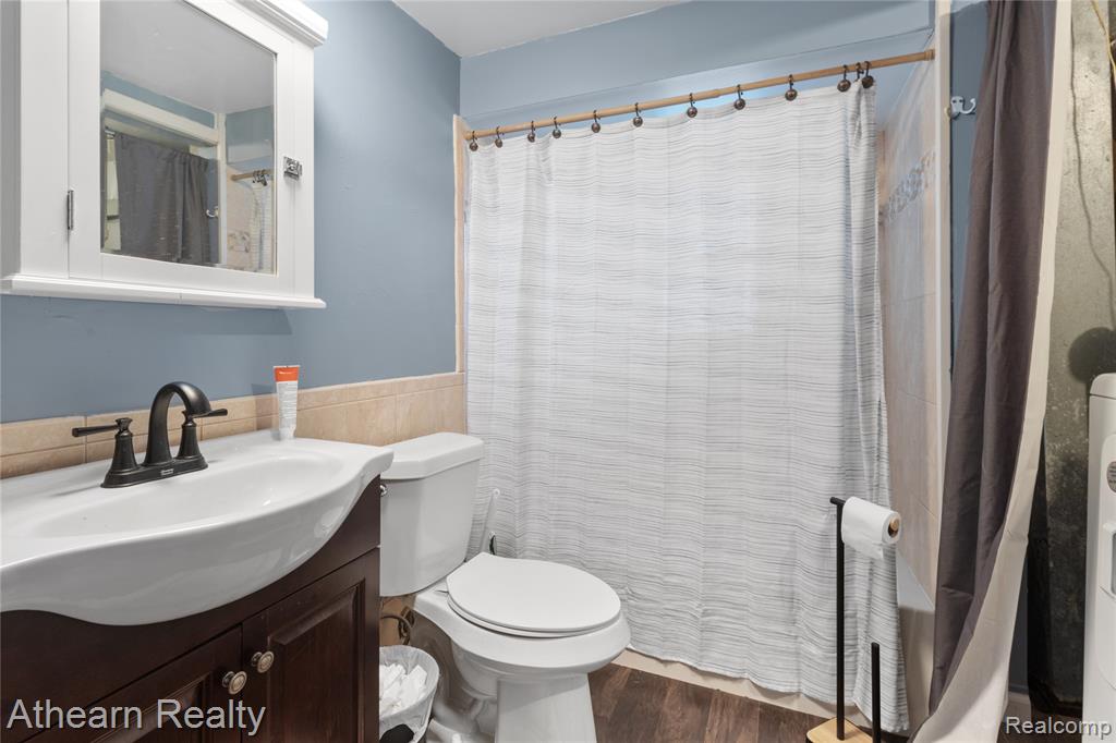 3375 Seymour Road, Swartz Creek, MI 48473 — Photo 16