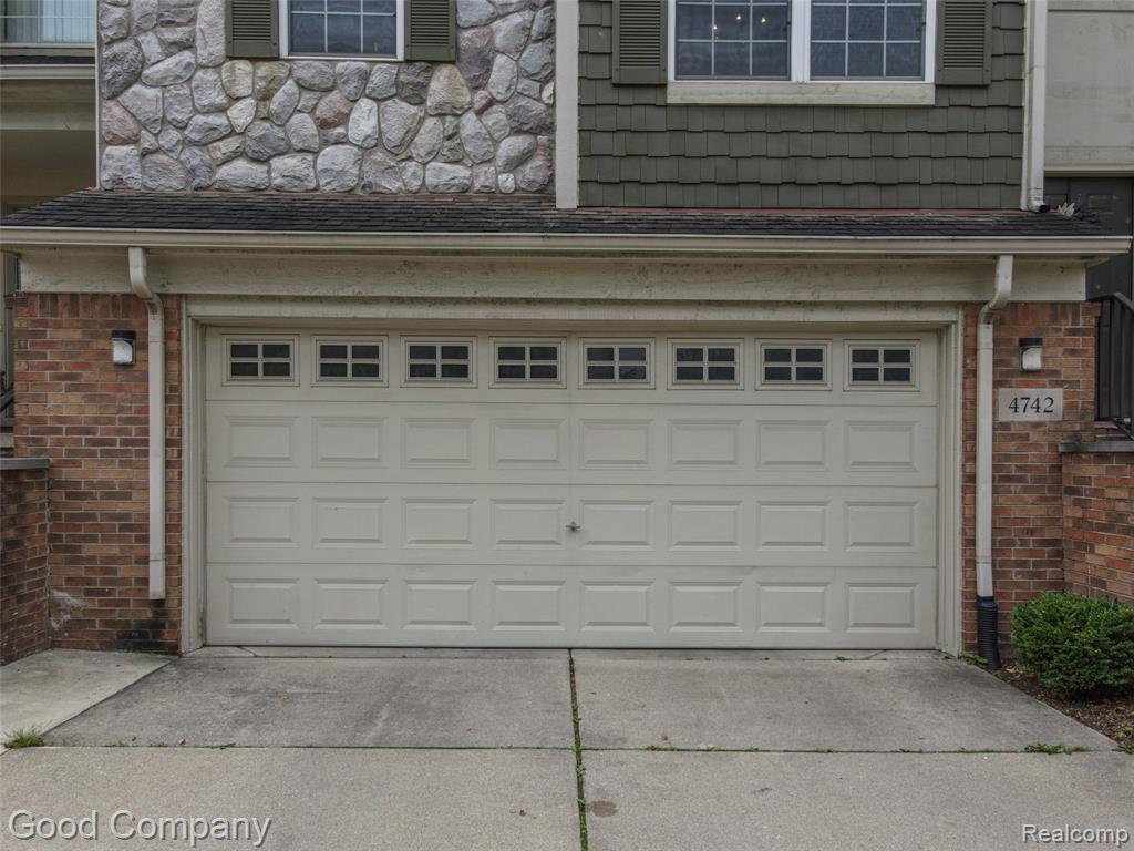 4742 Maddie Lane, Dearborn, MI 48126 — Photo 43