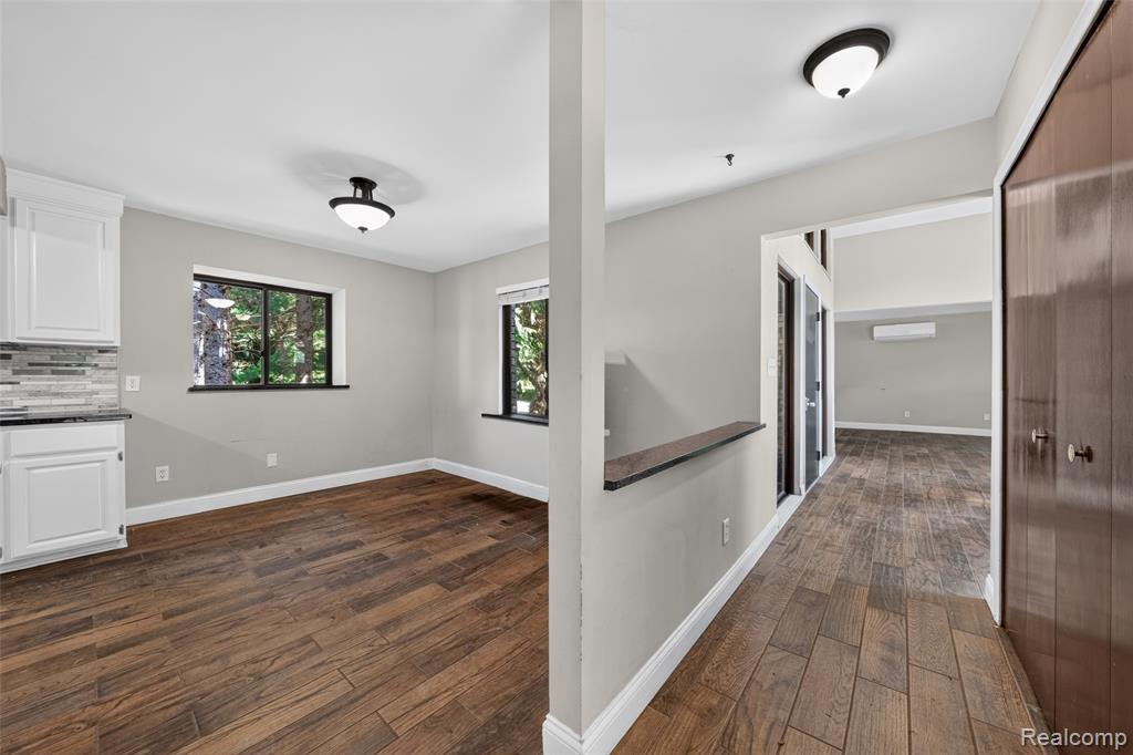 4565 Brookside Road, Fenton, MI 48430 — Photo 15