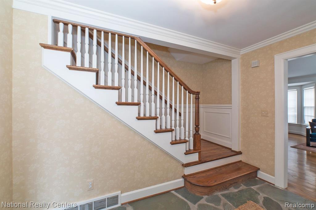 645 ARLINGTON Street, Birmingham, MI 48009 — Photo 19
