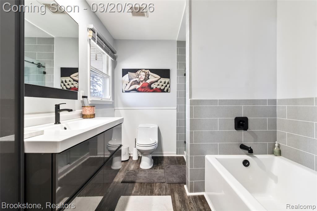 3955 Morgan Road, Lake Orion, MI — Photo 28