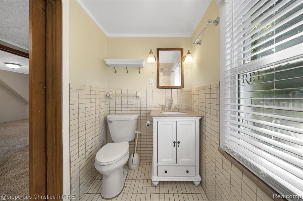537 W 3RD Street, Rochester, MI 48307 — Photo 21