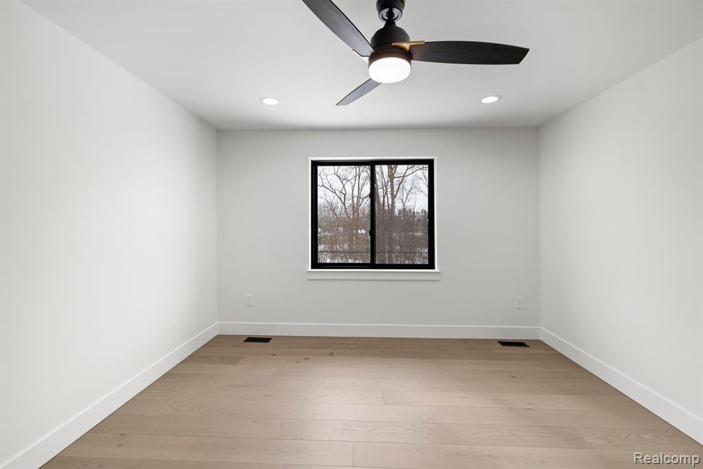 934 Marengo Drive, Troy, MI 48085 — Photo 54