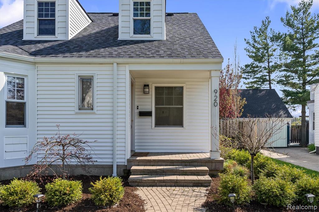 920 Hazel Street, Birmingham, MI 48009 — Photo 3