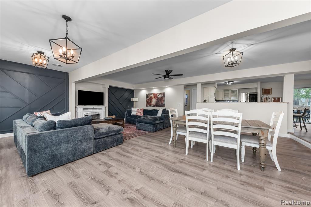 4710 Whitman Circle, Ann Arbor, MI 48103 — Photo 28