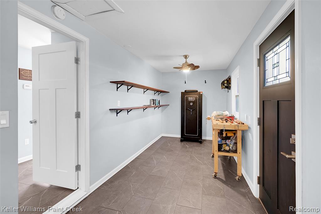 3530 Davison Road, Lapeer, MI 48446 — Photo 2