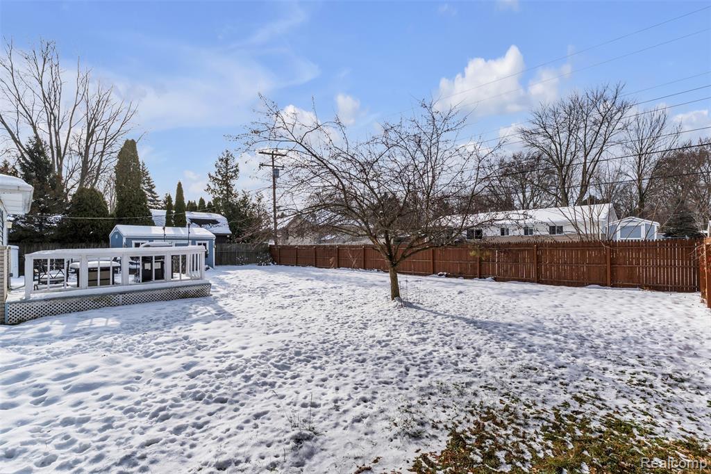 47349 Nita Drive, Shelby Twp, MI 48317 — Photo 41