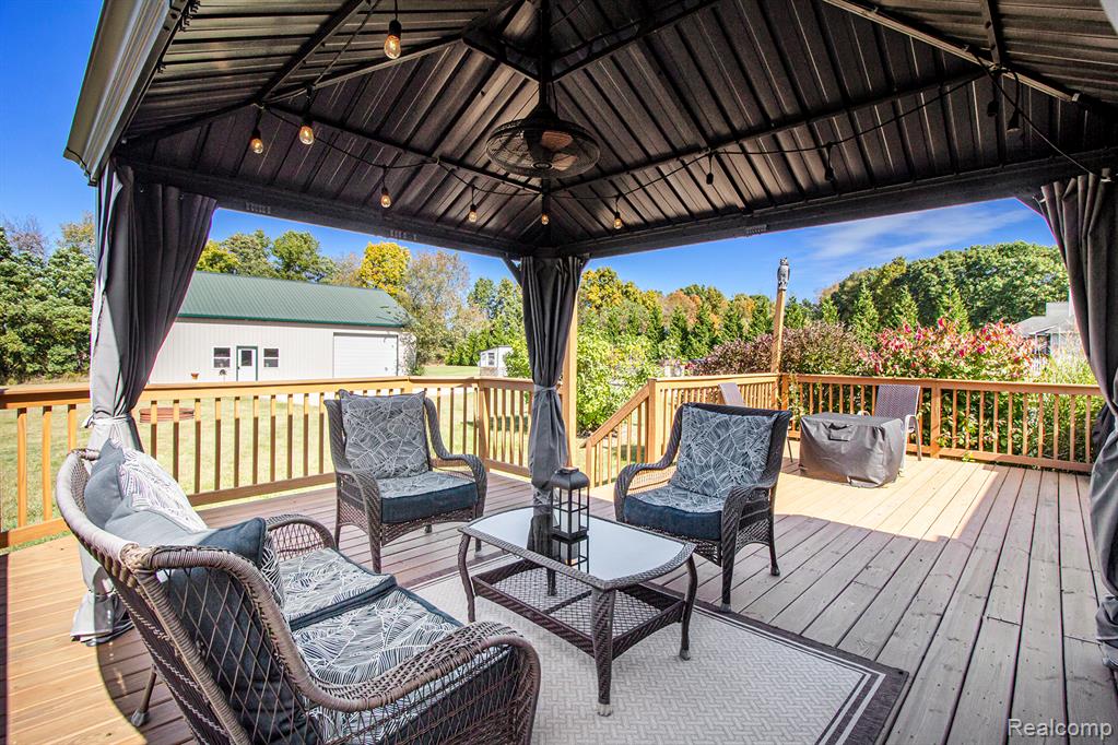 703 N Hughes Road, Howell, MI 48843 — Photo 29