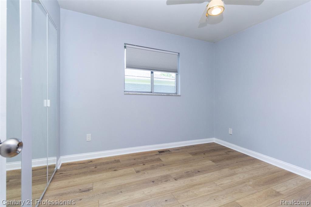 5190 Babbit Drive, Troy, MI 48085 — Photo 24