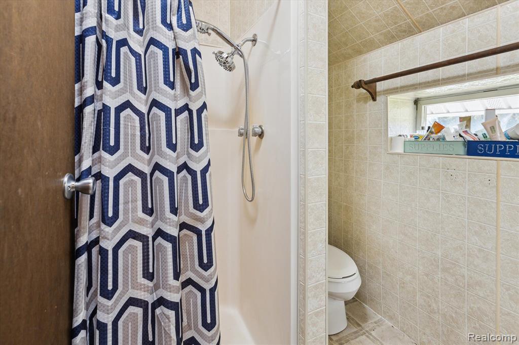 8023 Bray Road, Vassar, MI 48768 — Photo 22