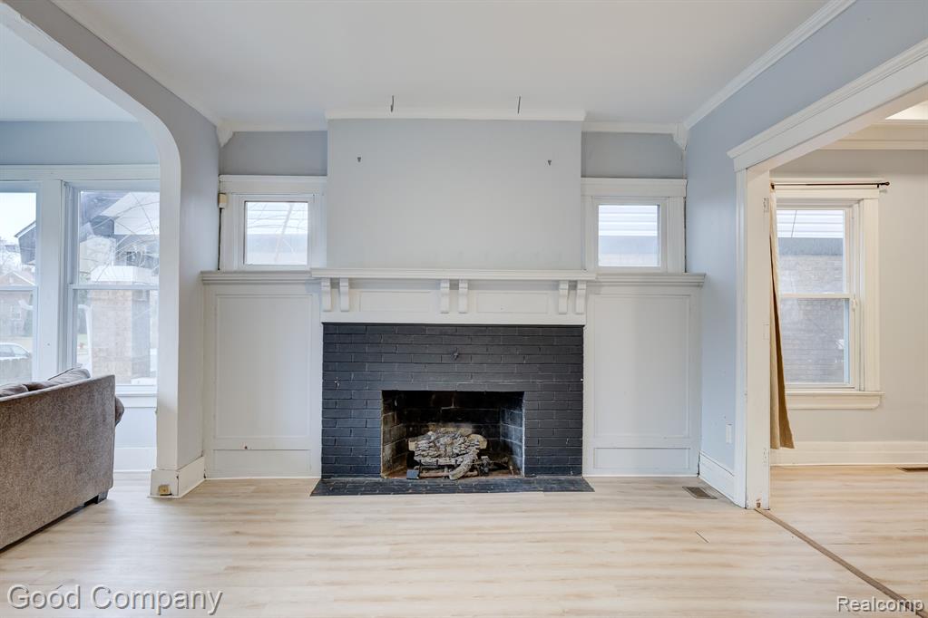 849 CHALMERS Street, Detroit, MI 48215 — Photo 4