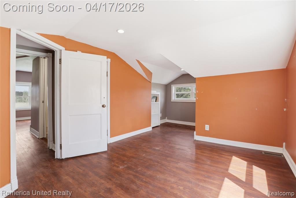 8375 Denton Hill Road, Fenton, MI 48430 — Photo 24