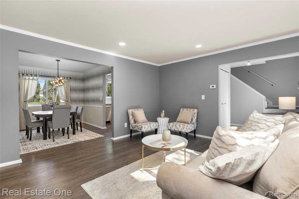 5011 Thorncroft Avenue, Royal Oak, MI 48073 — Photo 8