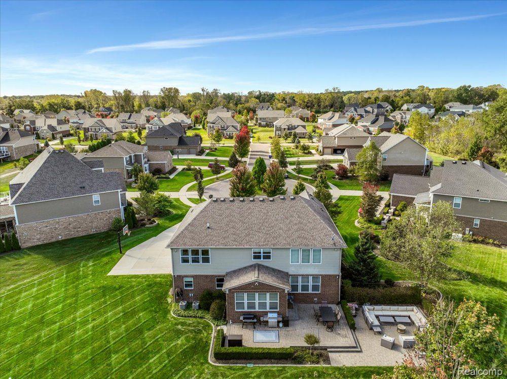 50565 Mayfield East Court, Canton, MI 48187 — Photo 65