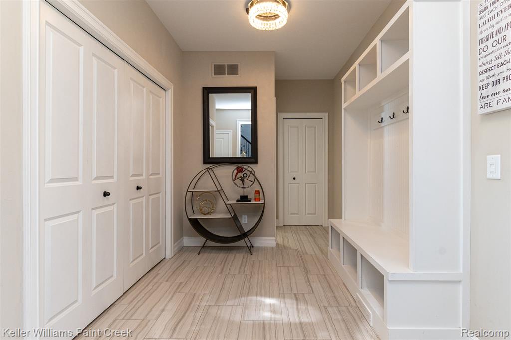 49596 Platte River Drive, Chesterfield, MI 48047 — Photo 5