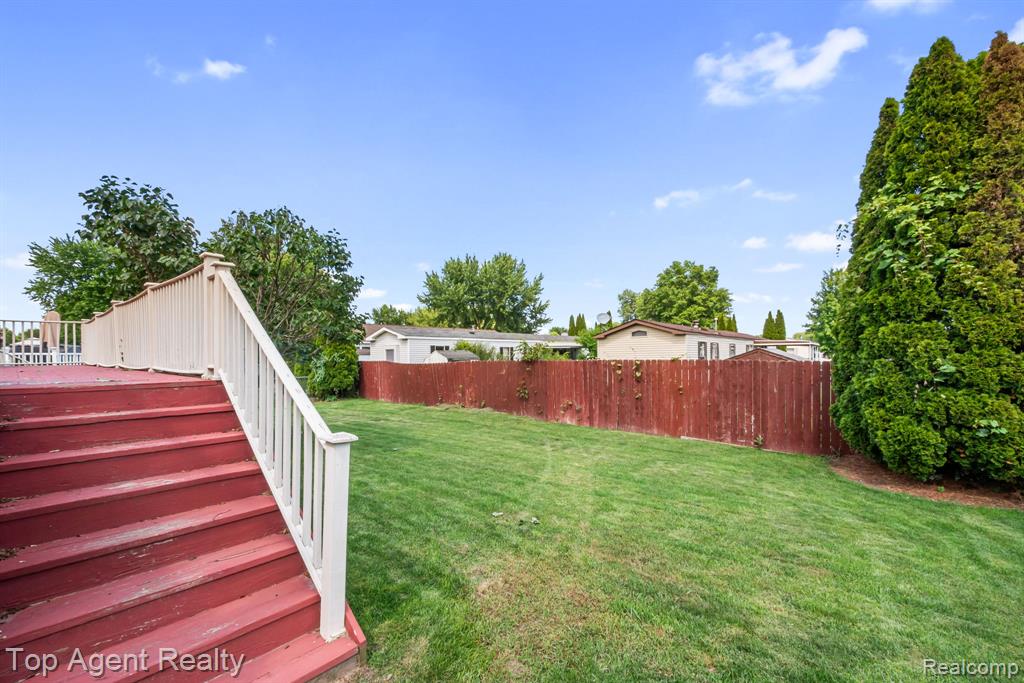 52806 Muirfield Drive, New Baltimore, MI — Photo 42