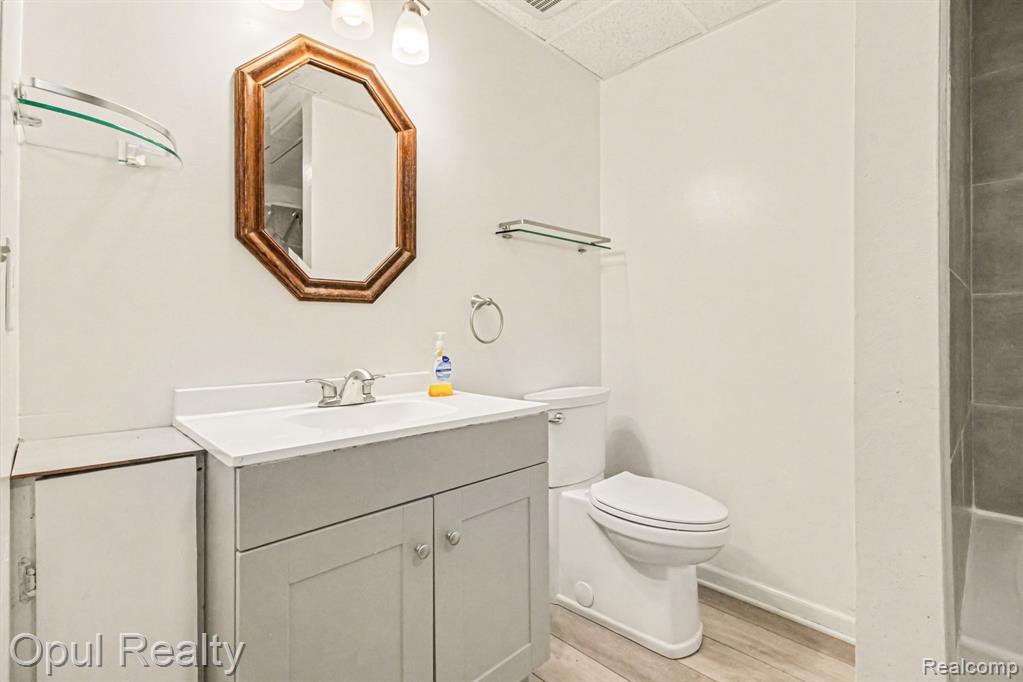 3575 Clark Circle, Commerce Twp, MI 48382 — Photo 34